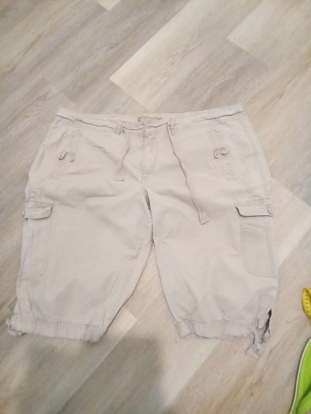 2-$10... Angel Kiss Plus Size 22 Lightweight Tan Cargo 15